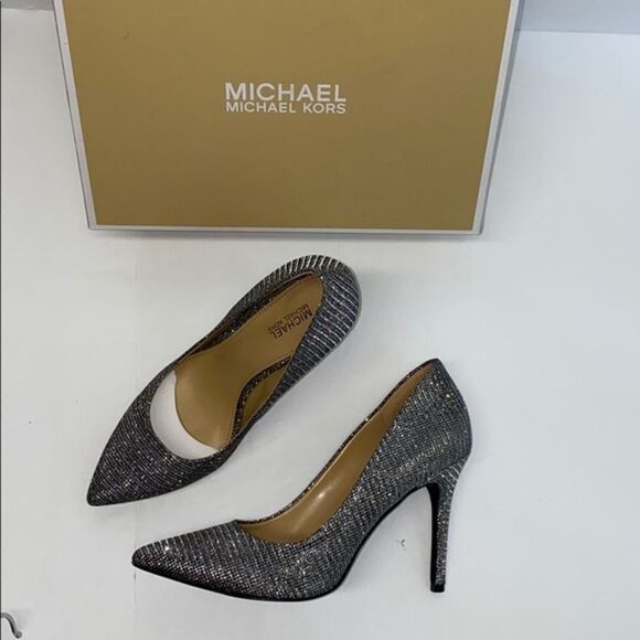 NWB MICHAEL kors silver pump shoes - Picture 3 of 7